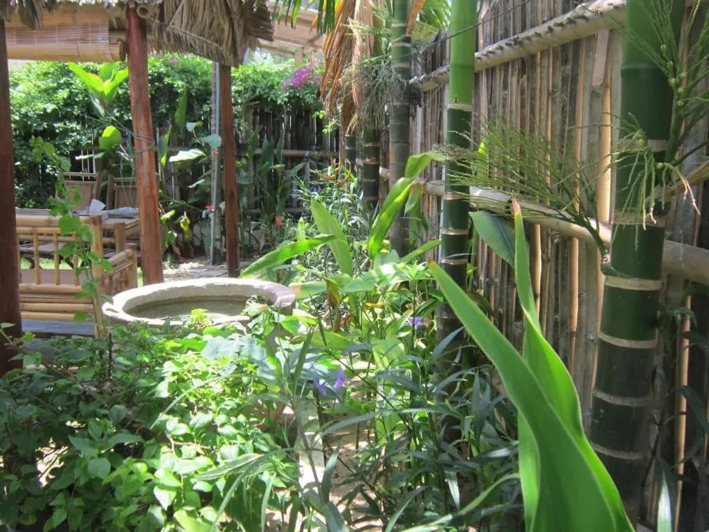 Local Beach Homestay - photo 14