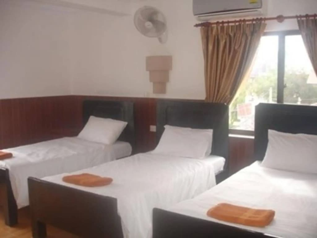 Jasmine Family Hostel - photo 4