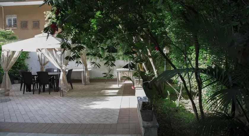Gianicolo Home Garden - photo 1