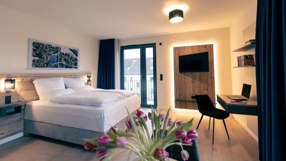 SpreeBlau Apartments - photo 3
