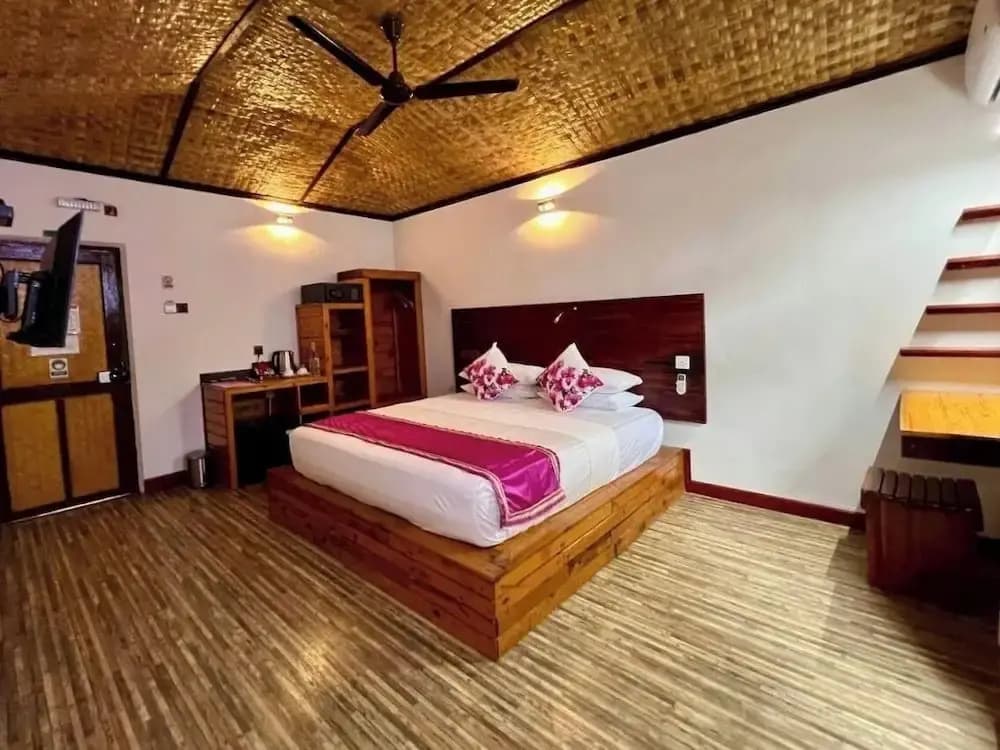 Bougan Villea Retreat - photo 2