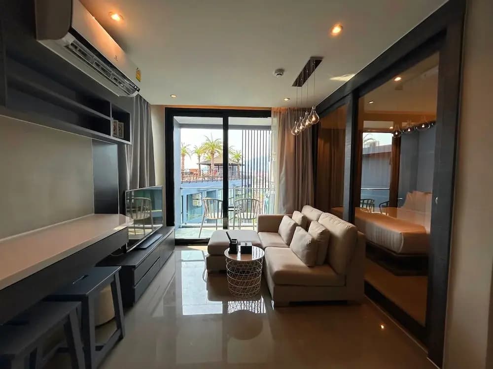 1BR with Rooftop Pool & Gym  C191 - photo 5