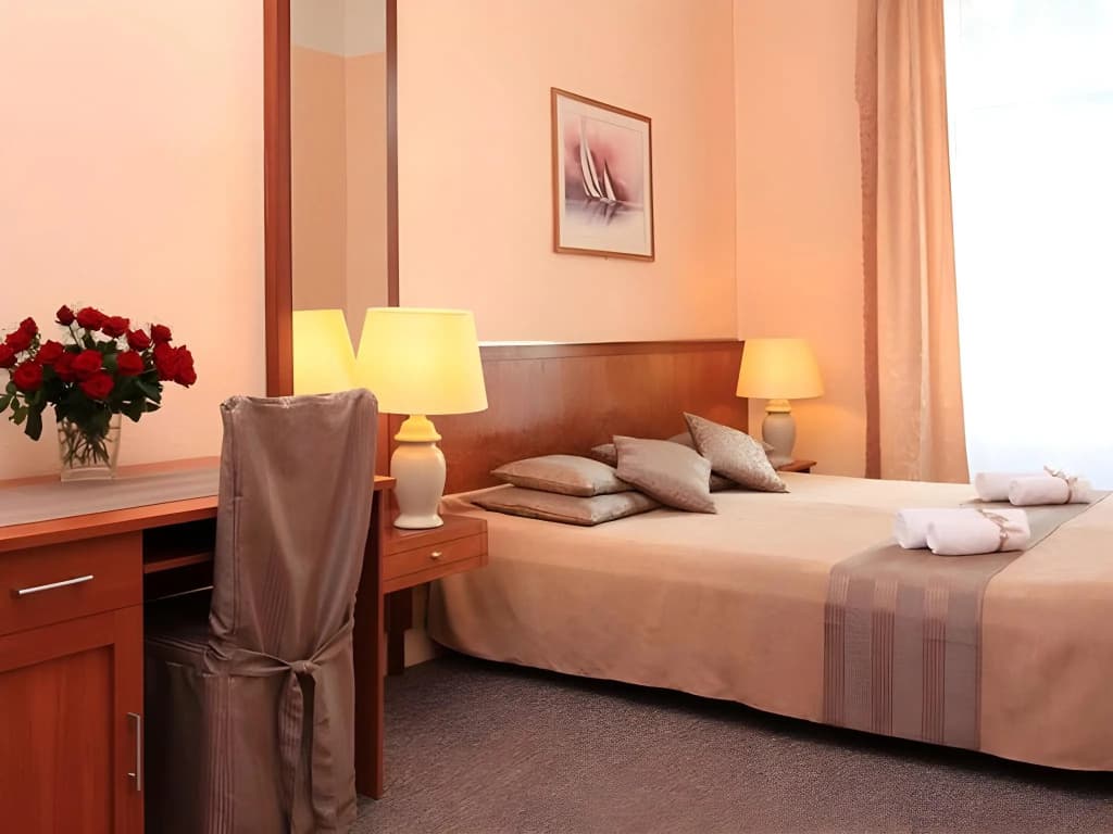 Hotel Pension Arche - photo 11