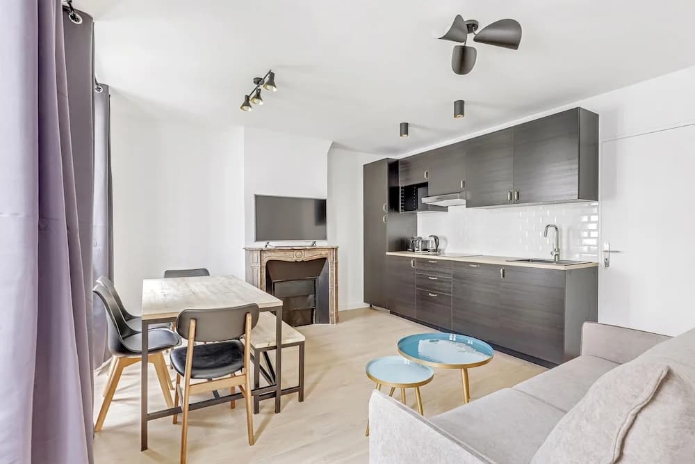 Pick A Flats Nation Avron Apartments - photo 3