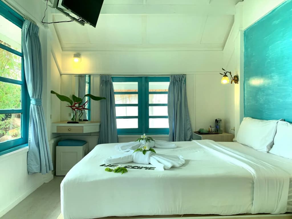 Sand Sea Beach Resort - photo 34