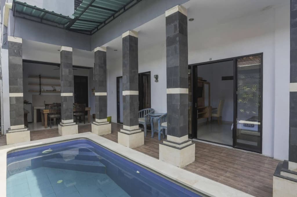 Dekrisna Denpasar - Hostel - photo 13