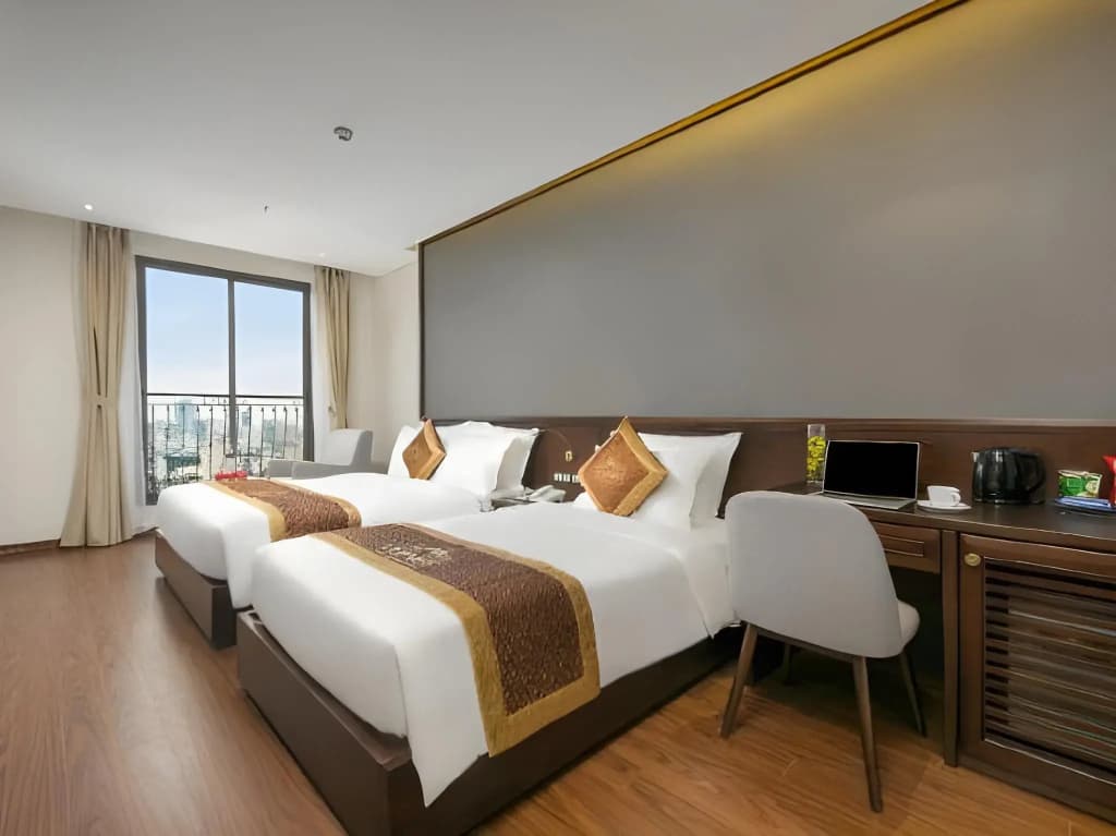 Cosmos Hotel Danang - photo 2