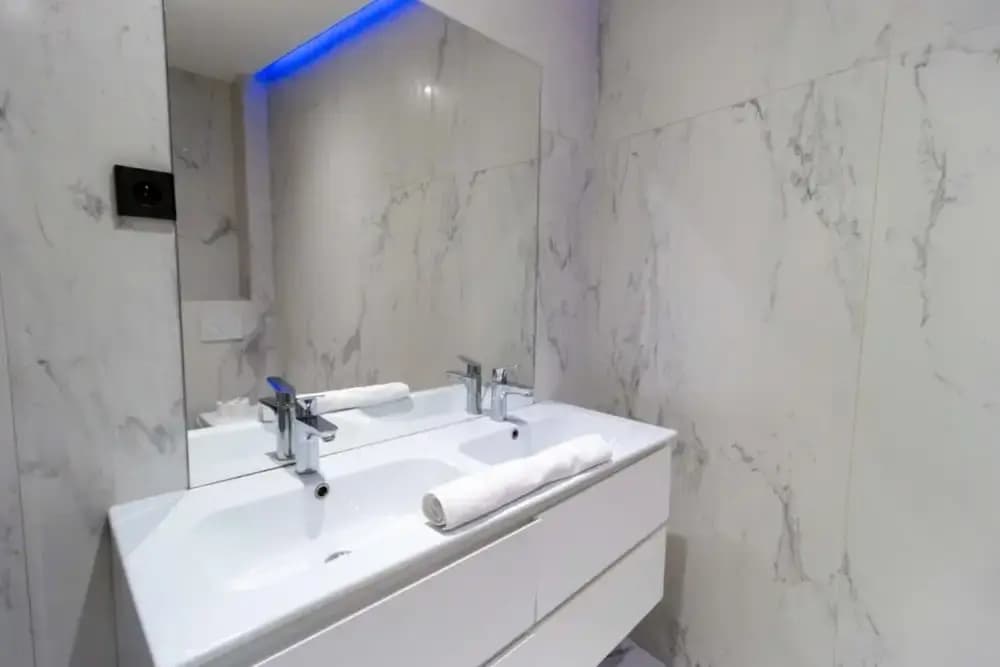 Sublime AC Apartment 3 Bedrooms Saint Germain - photo 7