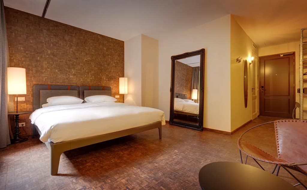 Hotel V Nesplein - photo 6