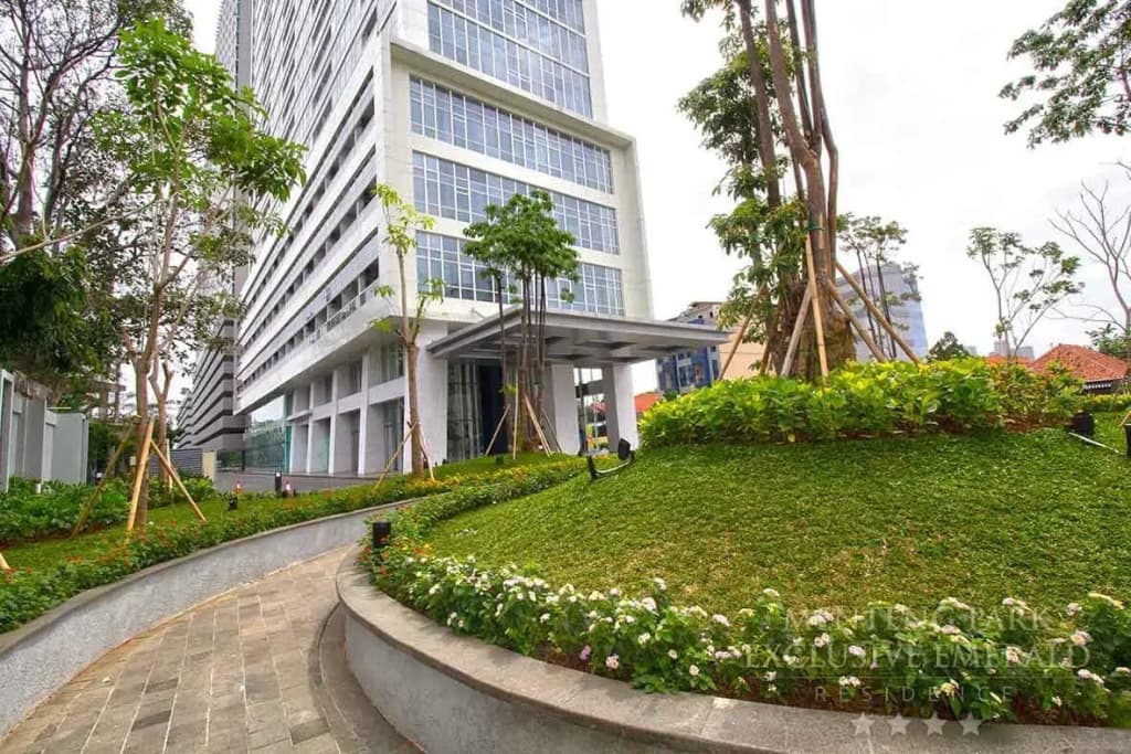 Exclusive Studio Apartment at Menteng Park - photo 1