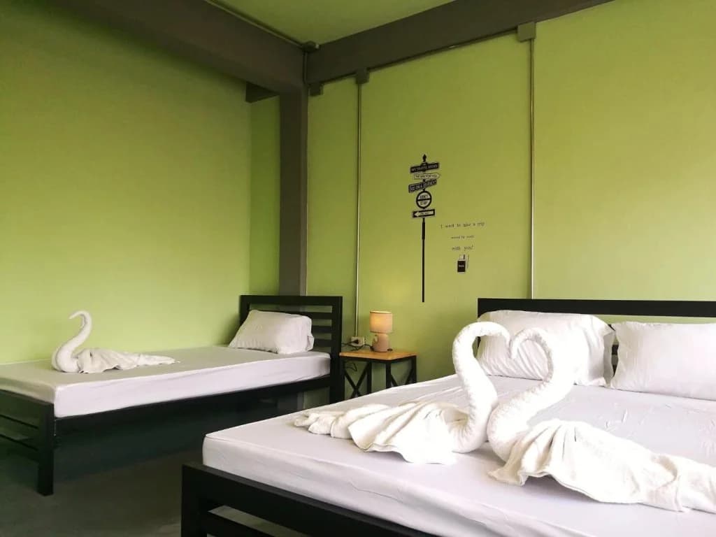 Samsen 8 Hostel - photo 3