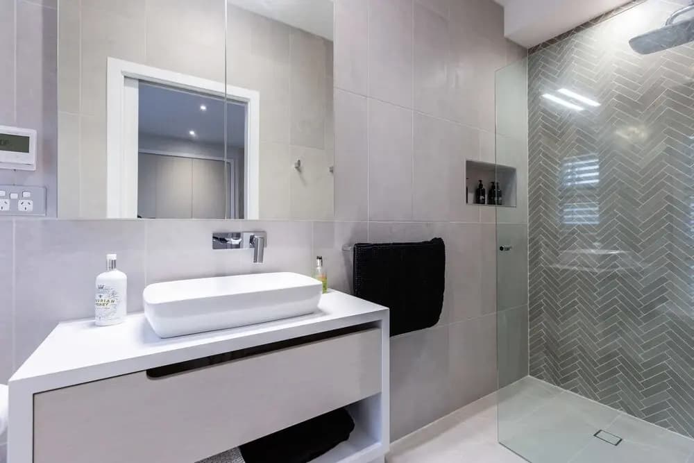 Hotham 2Bdr North Melbourne Apartment - photo 11