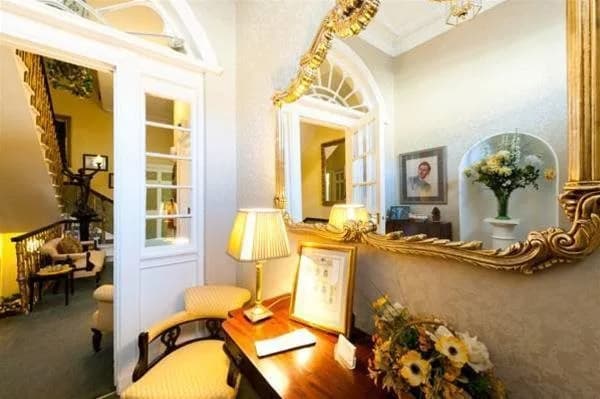 Garlands Guest House - photo 11