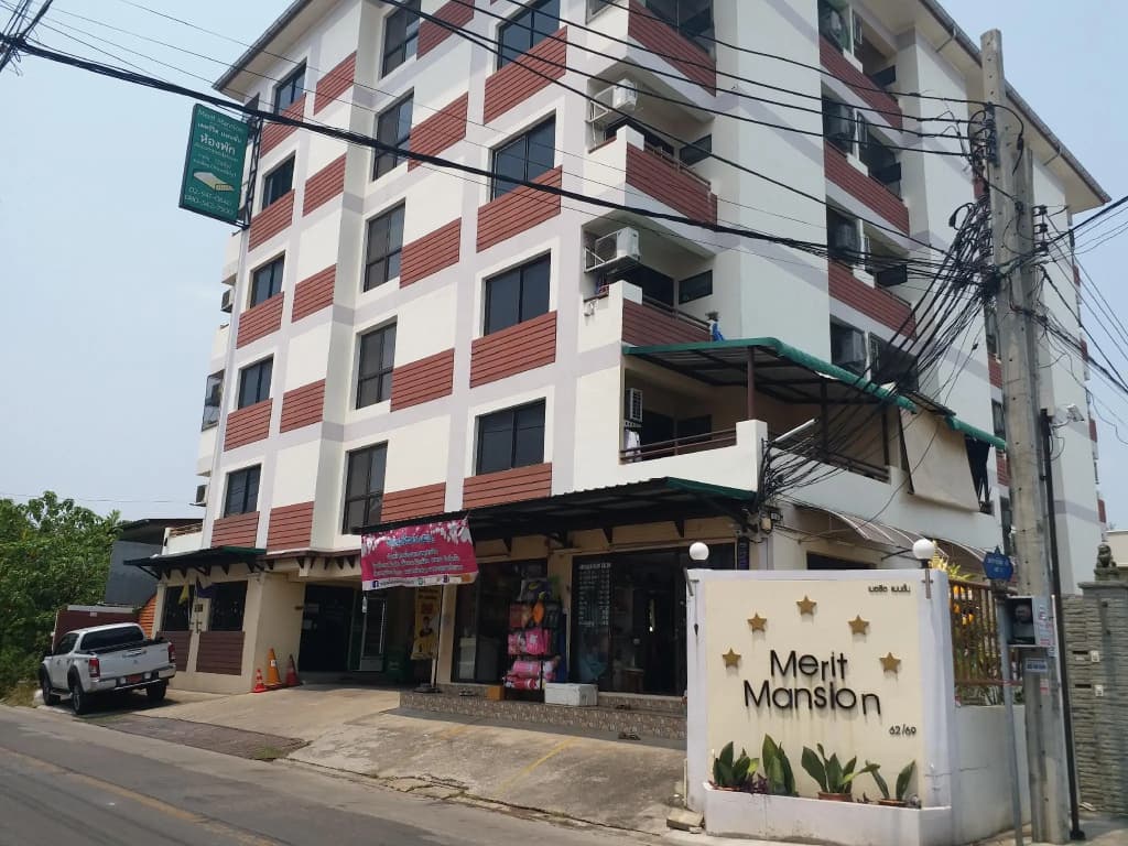 Merit Mansion - main photo