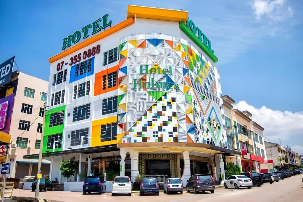 Bayu Marina Holmes - photo 1