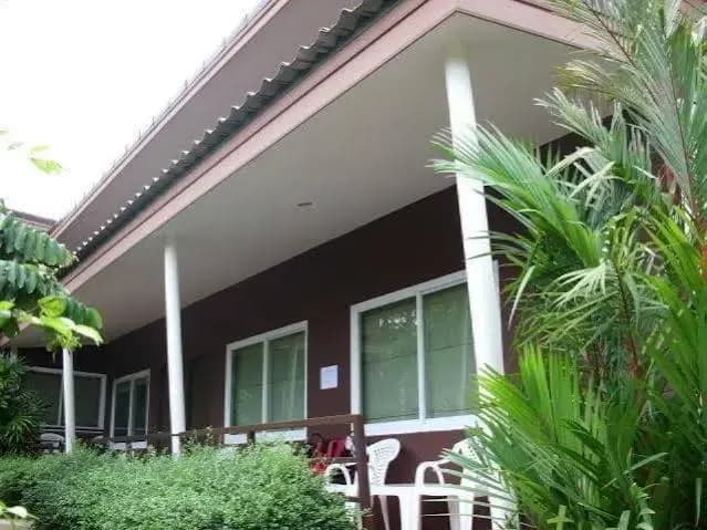 Wallop House - photo 14
