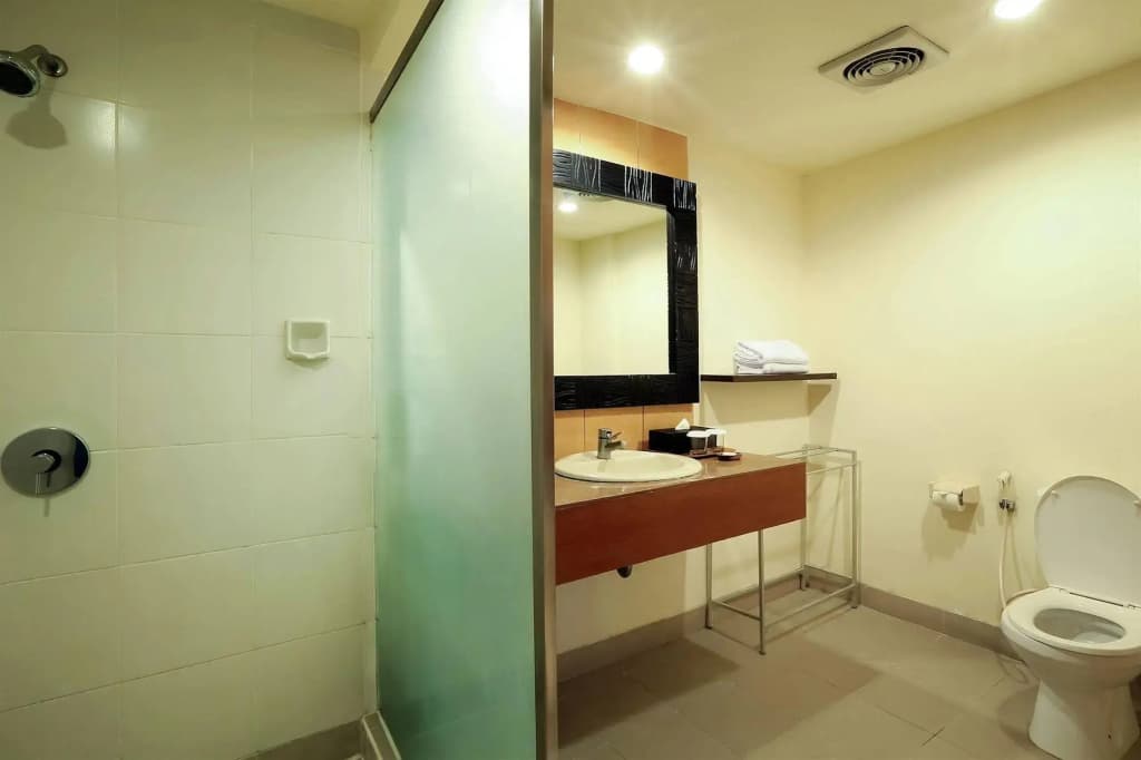 Kuta Station Hotel and Spa - photo 9