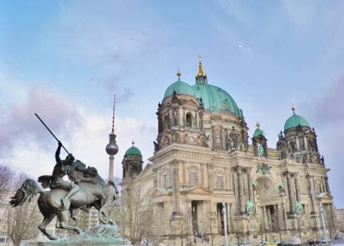 The Brandenburg Gate Hostel - photo 3