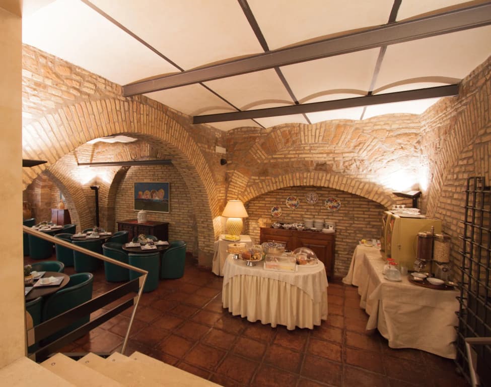 Laurentia Hotel - photo 19