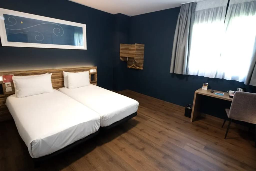 Travelodge Madrid Metropolitano - photo 4