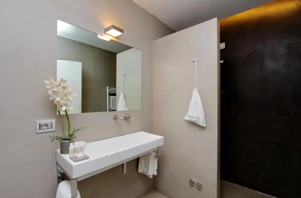 Urben Guesthouse - photo 9