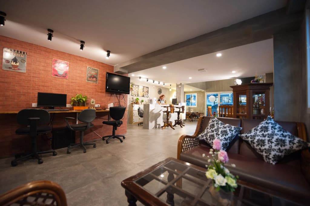 Hoppers Place Donmuang Room - photo 2