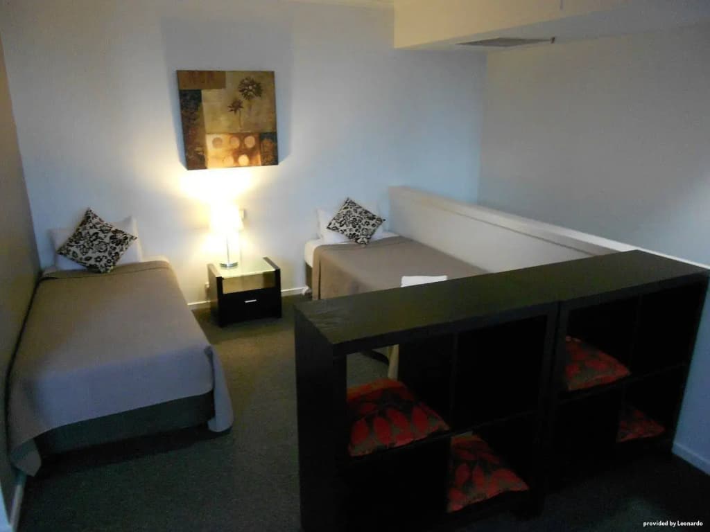 Best Western Riverside Apartments - photo 4