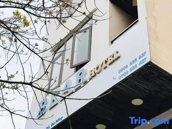 Bear Hotel & Homestay - photo 1