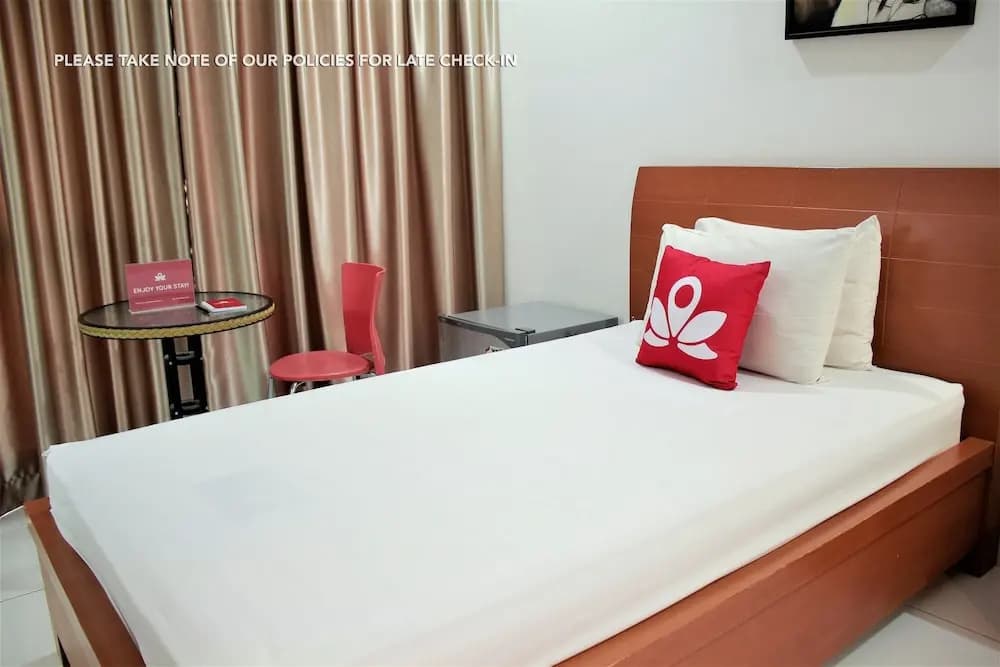 ZEN Rooms Setiabudi 15 - photo 14