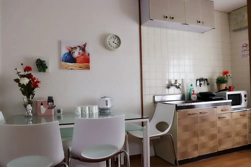 Namba Sunshine Apartment - photo 14