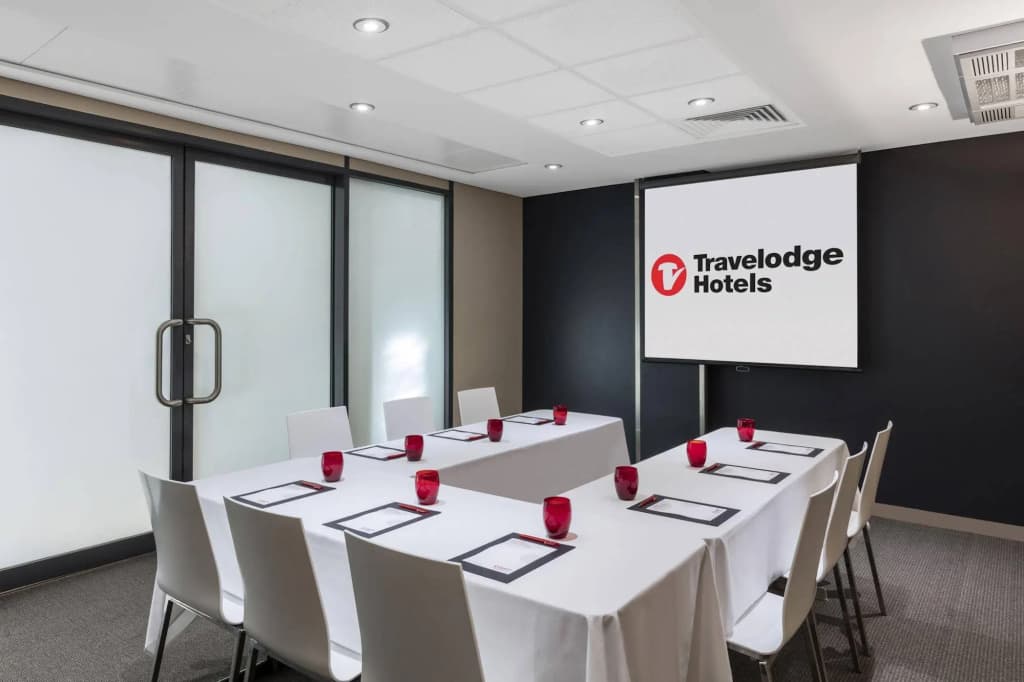Mercure Sydney Blacktown - photo 16