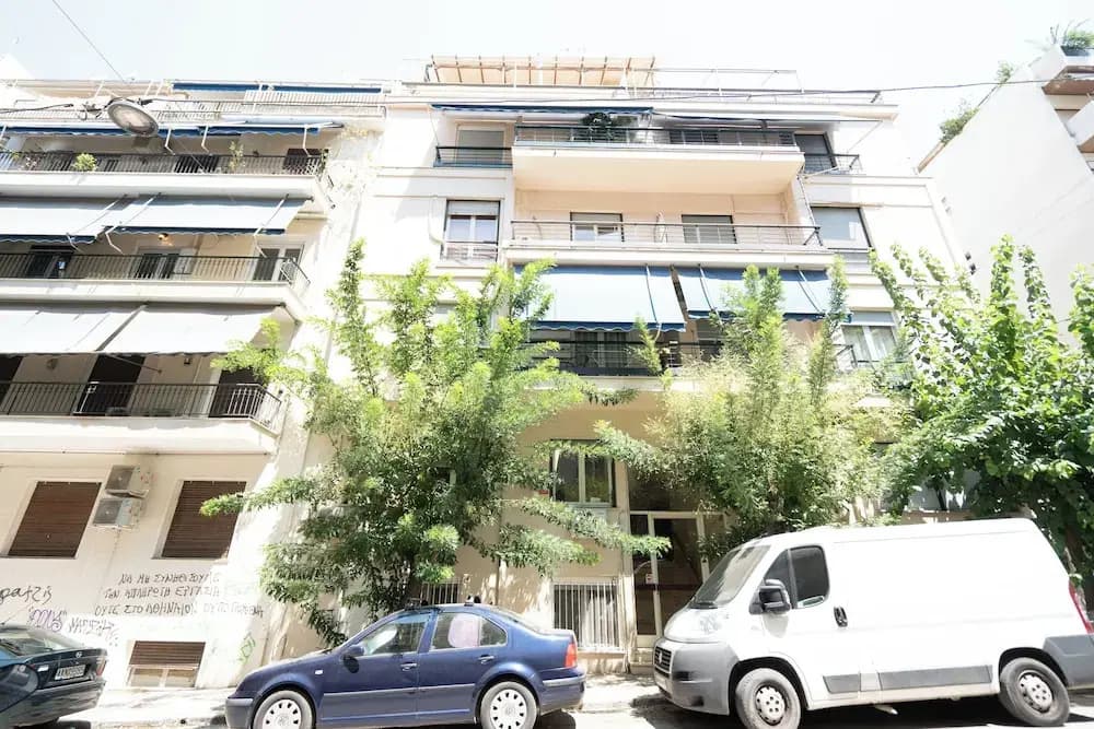 Cute and Convenient Studio in Athens - photo 1