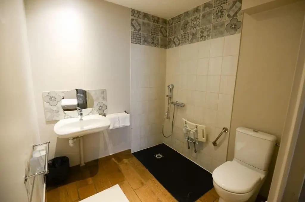 Lafayette Hotel - photo 9