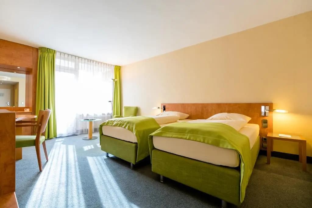 Schlosspark-Hotel - photo 3