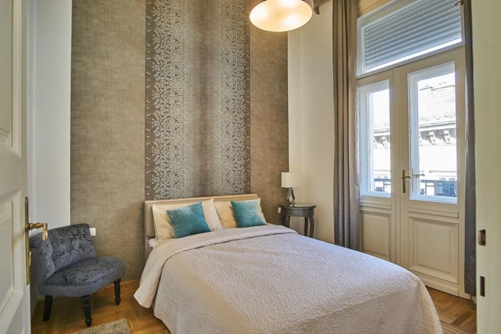 Basilica Apartment - photo 5