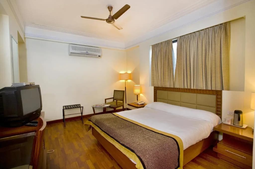 The BMK Hotel - photo 17