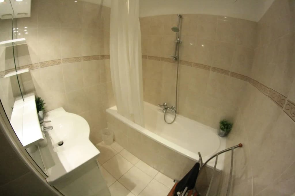 Five Bedrooms Seaview House, Old Town - photo 6