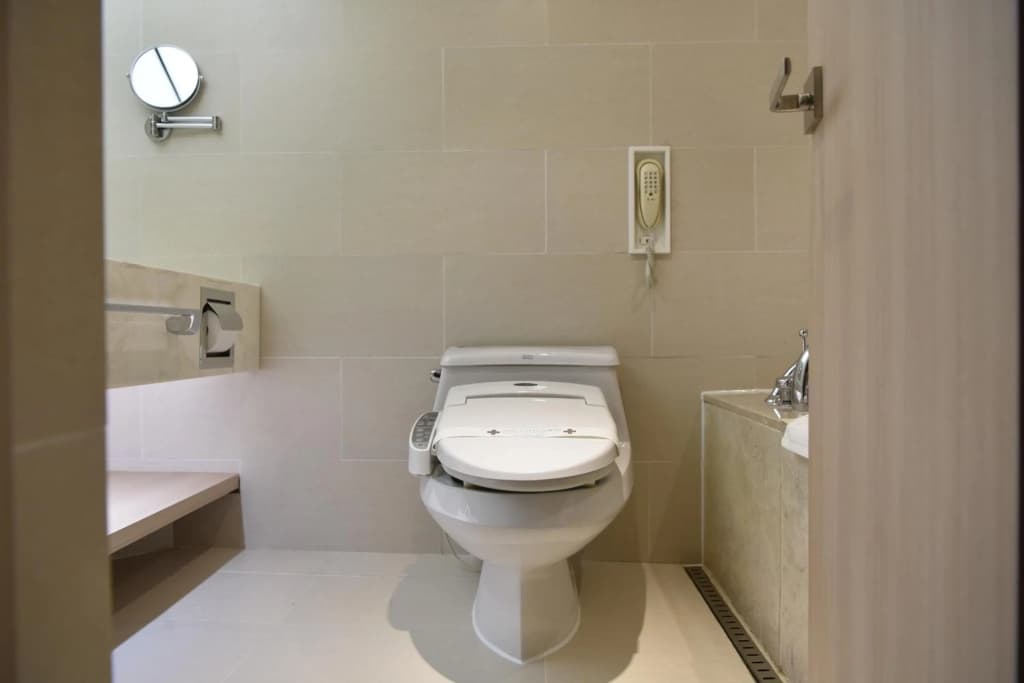 Pacific Hotel - photo 8