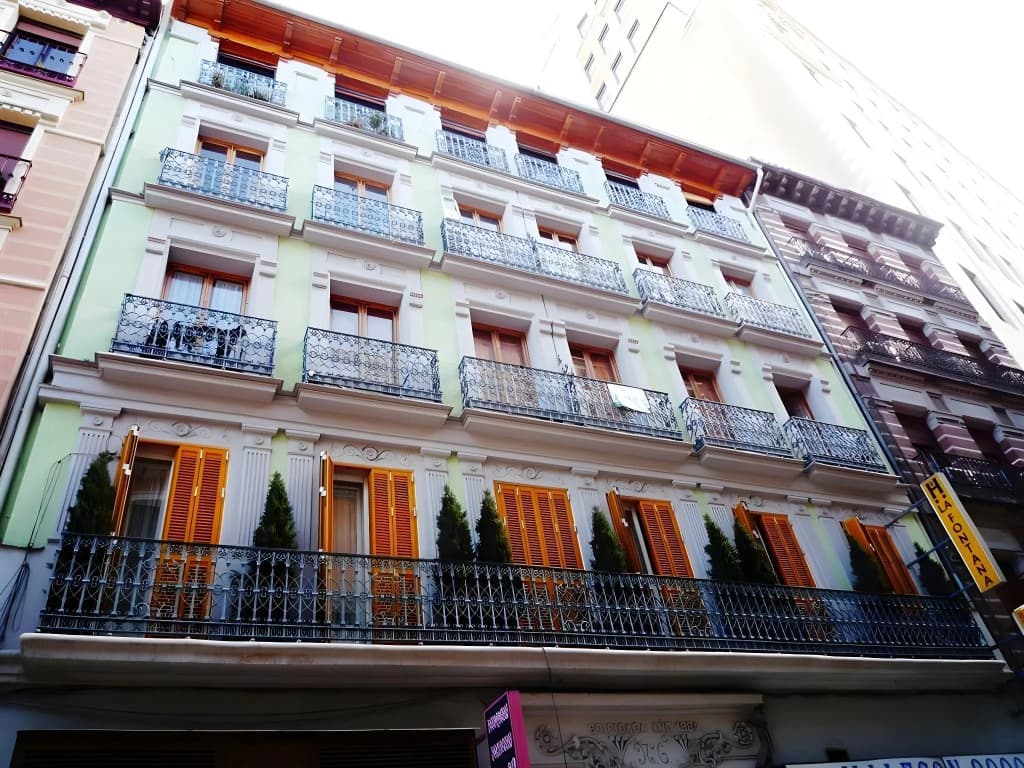 Hostal La Fontana - photo 17