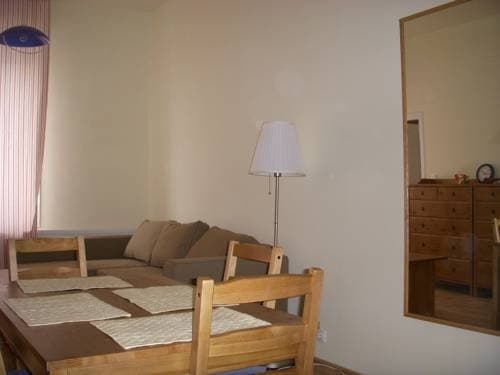 Bellevue Apartments - photo 4