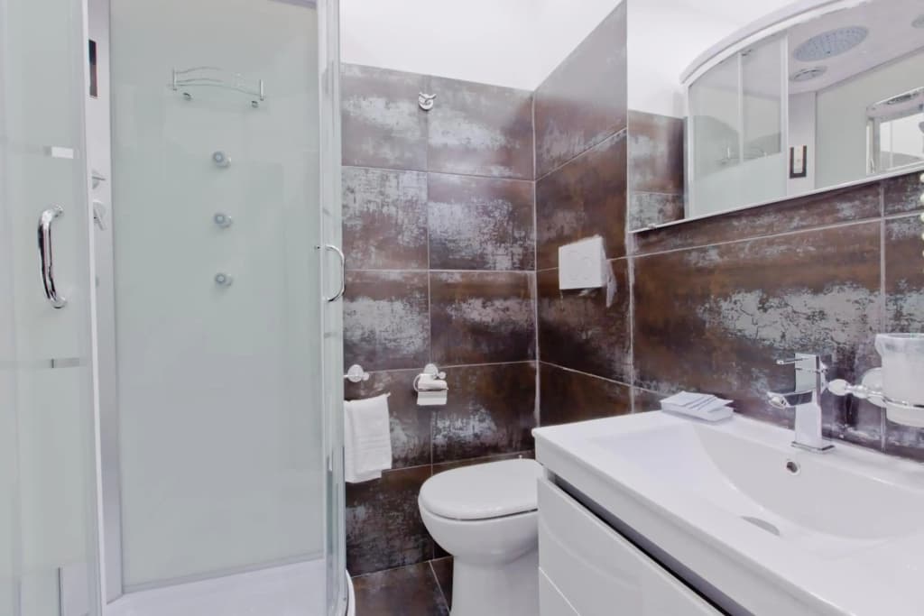 New Rome House 2 - photo 8