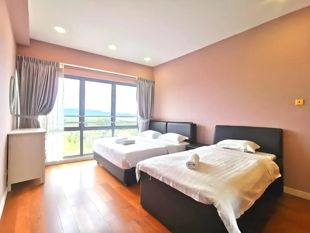 Sunset & Seaview Vacation Condo City Centre @ IMAGO Shopping Mall - photo 20