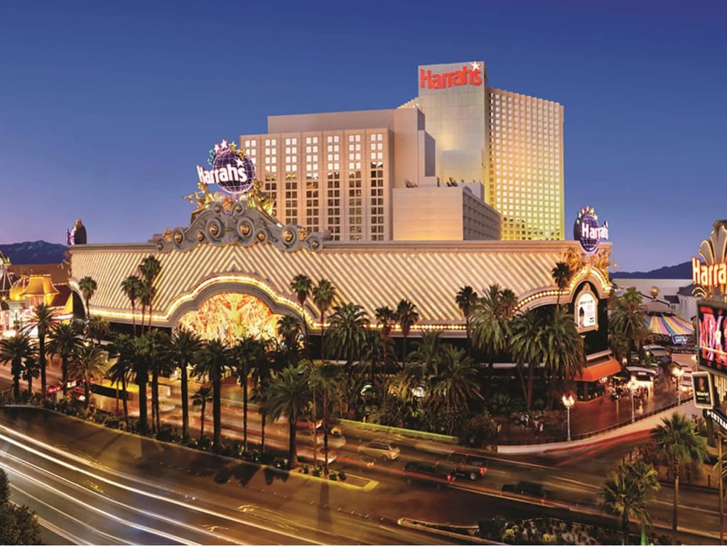 Harrah’s Las Vegas – A Caesars Rewards Destination - photo 1
