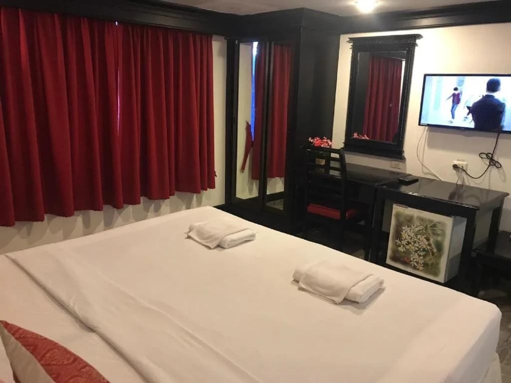 Maximum Boutique Hotel - photo 17