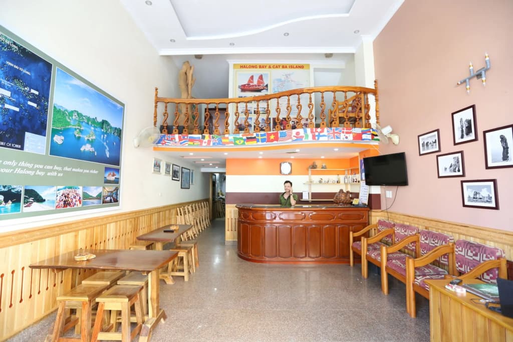 Central Halong Hotel - photo 10