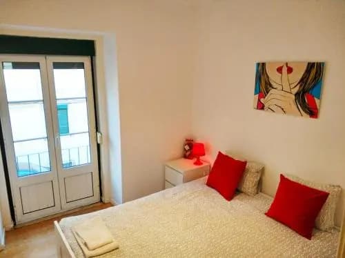 Red Passion Apartment - photo 3