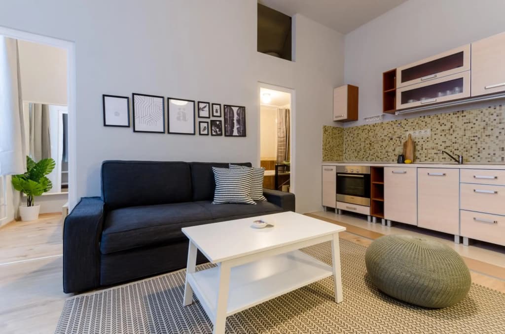 I30 Studio Apartment In Central Location. - photo 13