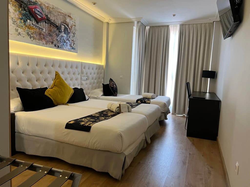 Hotel Suites Feria de Madrid - photo 3