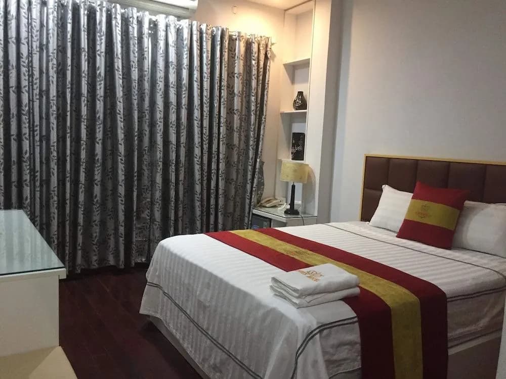 Queen Le Dai Hanh Hotel - photo 10
