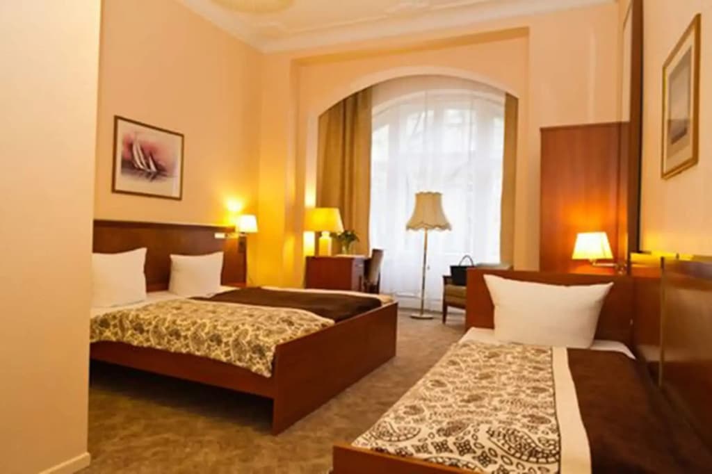 Hotel Pension Arche - photo 3